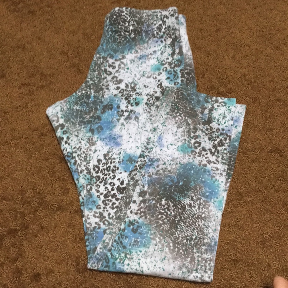 Mudd leggings size 14 Girls stretch pants in animal print EUC